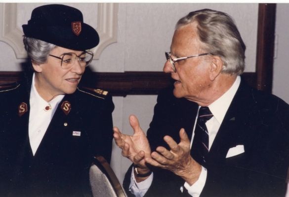 General Cox sends open letter to the family of Billy Graham