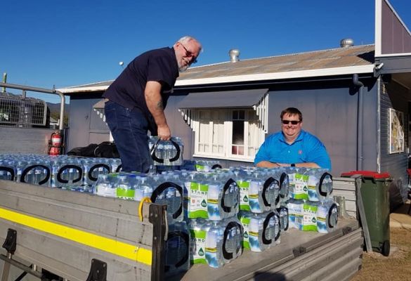 Gladstone Corps rushes water of life to 'dry' town
