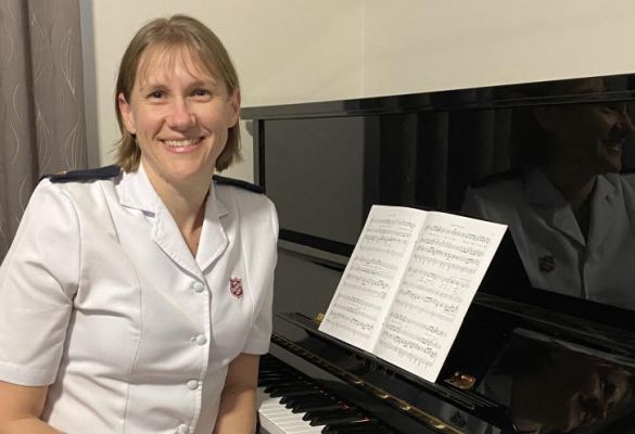 Piano key to Elizabeth's ministry in music