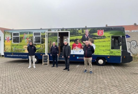 Gospel bus hits the road in Holland
