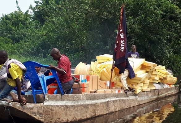 Vital supply line aiding Congo refugees