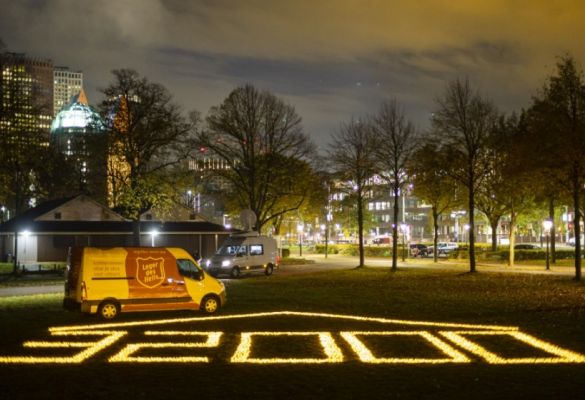 Candles shine light on homelessness in the Netherlands