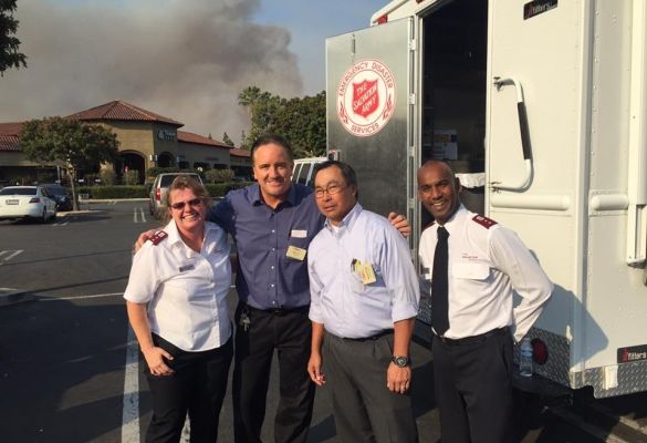 Aussie officers join wildfire relief effort in California