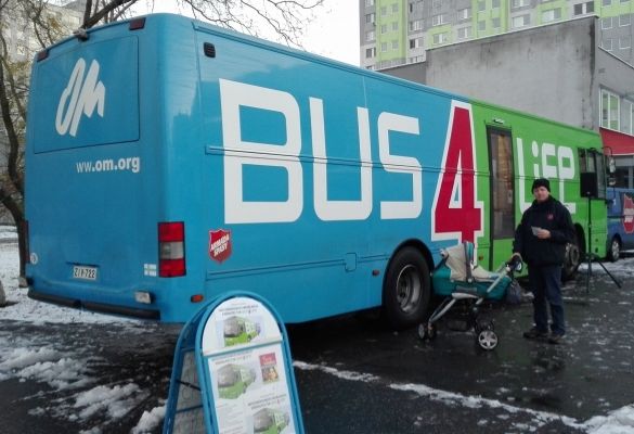Slovakians jump on The Salvation Army's 'Bus4Life'