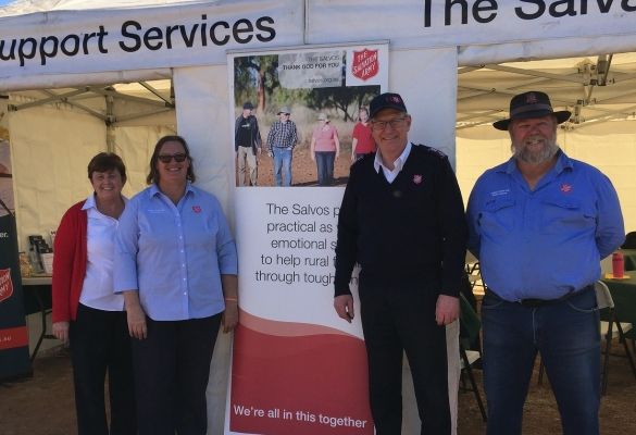 Campbells visit Gunnedah to support farming community