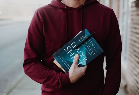 Book Review: Leadershift by John C. Maxwell
