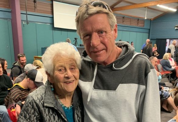 Transforming Australia, one hug at a time