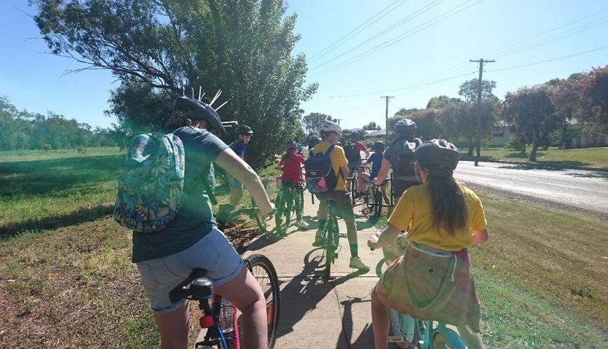 Gunnedah youth use pedal power to bless community