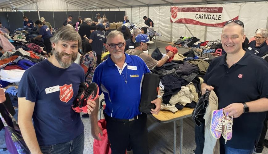 Thousands of clothes and shoes given out at homeless event