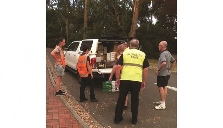 SAES teams respond to Victorian fires