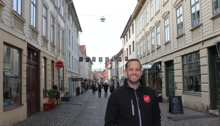 Aussie officers around the world - Sweden and Latvia Territory