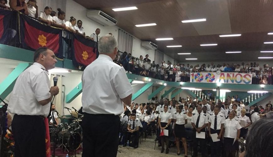 Cubans celebrate 100 years with 100 new soldiers