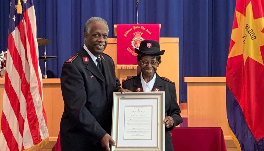 Pioneering officers receive Order of the Founder 