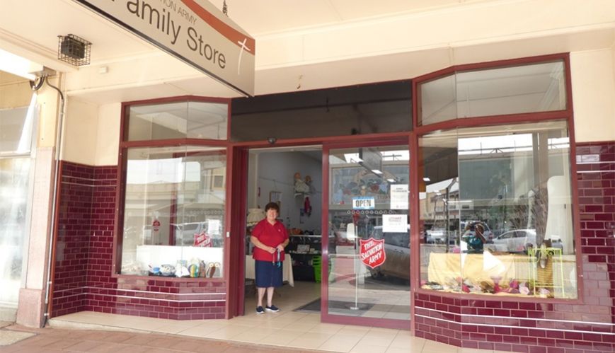 Broken Hill volunteers form a close-knit 'family'