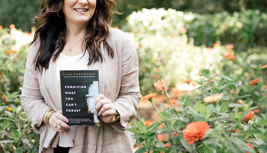 Book Review: Forgiving What You Cant Forget by Lysa Terkeurst