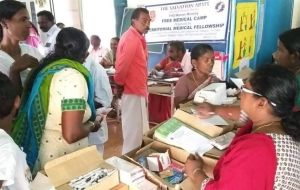 Emergency teams respond to floods in India