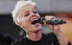 Music review: Beautiful Trauma by Pink