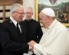 General Peddle meets with Pope Francis