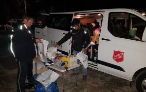 Relief operations continue for displaced Ukrainians
