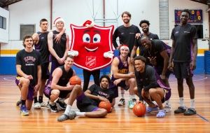 Sydney Kings team up with Salvos for Christmas