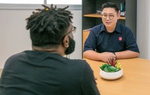 International students reaching out to Doorways 